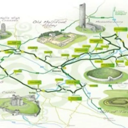 4 Bedroom, 8 Single Beds, With Free Parking & Wifi Near New Walkway בית נופש