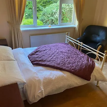 Holiday home 5 Bedroom House With Free Parking Near New Walkway Navan
